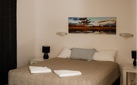River Park Motor Inn